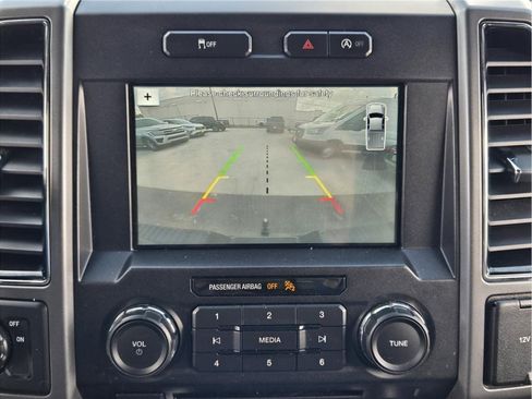 Used 2018 Ford F150 XLT w/ Equipment Group 302A Luxury RWD image 14