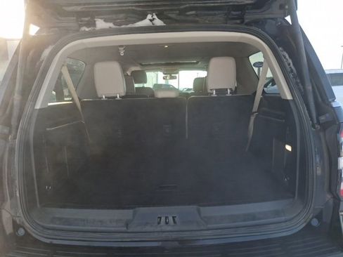 Used 2024 Ford Expedition Max Limited image 12