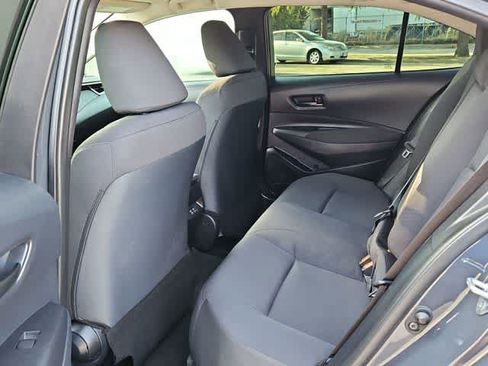 Used 2025 Toyota Corolla LE FWD image 16