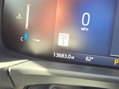 Used 2024 Ford Escape ST-Line w/ Tech Pack #1 image 34