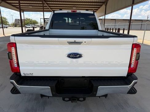 Used 2024 Ford F250 Lariat w/ Lariat Ultimate Package AWD/4WD image 7