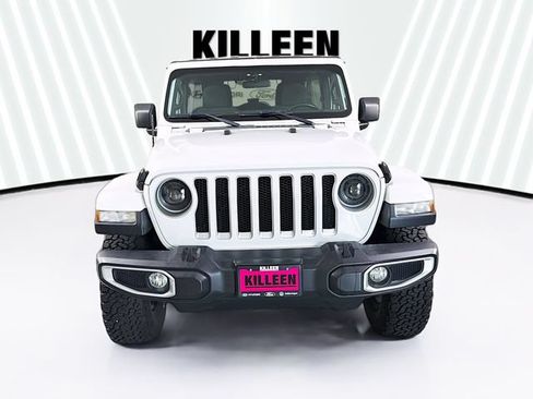 Used 2019 Jeep Wrangler Unlimited Sahara AWD/4WD image 2