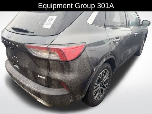 Used 2020 Ford Escape SEL image 2
