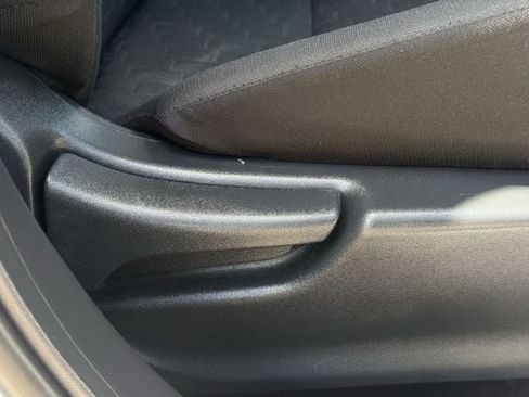 Used 2021 Nissan Kicks S FWD image 28