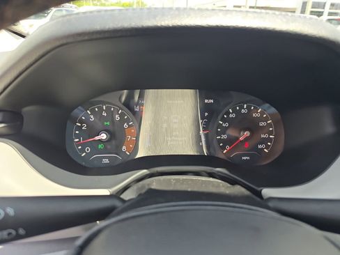 Used 2022 Jeep Compass Limited image 22