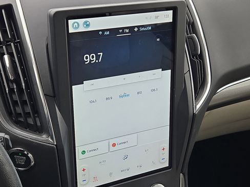 Used 2024 Ford Edge Titanium w/ Titanium Elite Package image 18