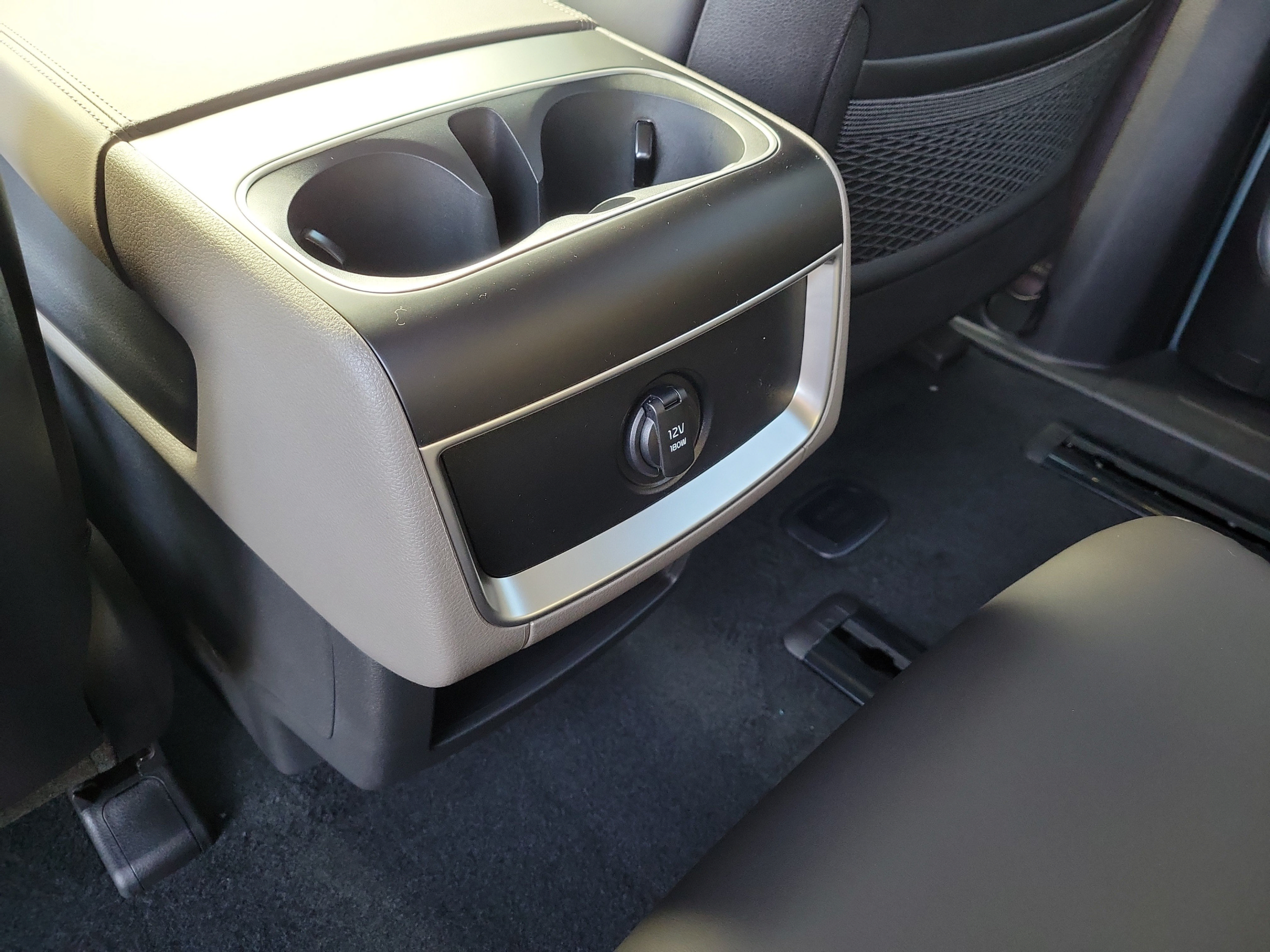 New 2027 Kia Carnival EX FWD image 11