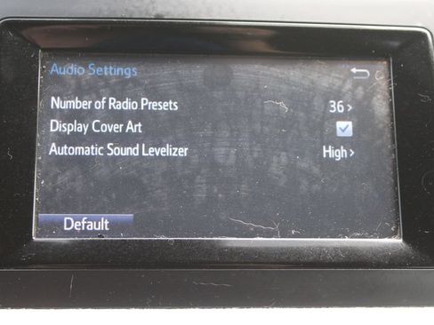 Used 2019 Toyota Highlander LE FWD image 41