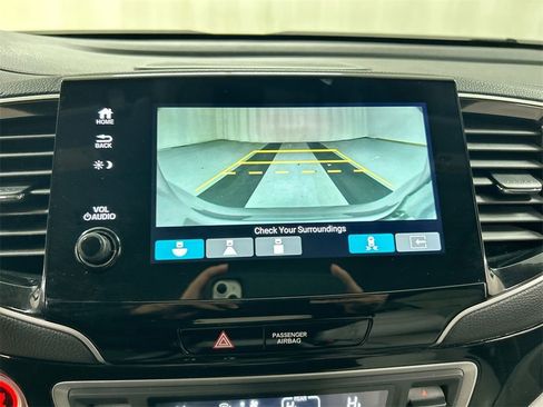 Used 2022 Honda Pilot Touring image 15