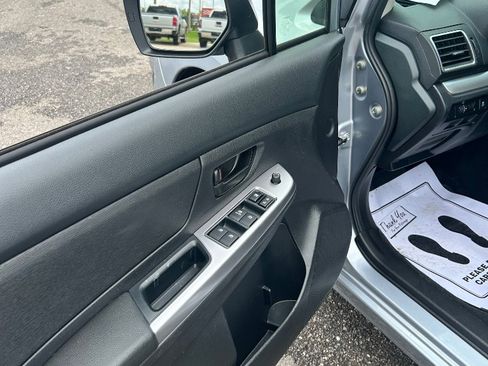Used 2016 Subaru Impreza 2.0i AWD/4WD image 7