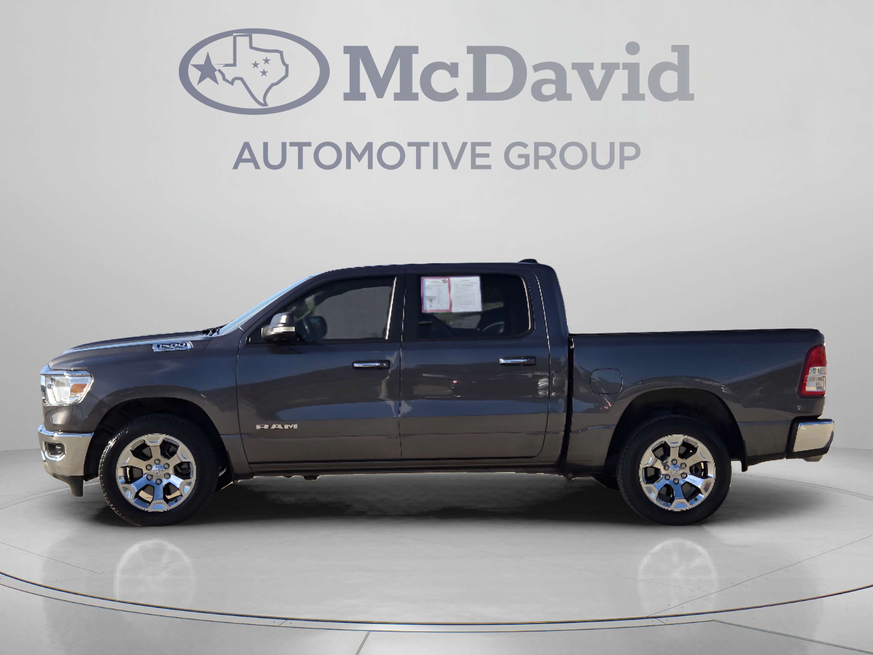 Used 2020 RAM 1500 Lone Star RWD image 2