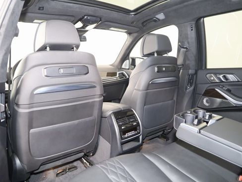 Used 2023 BMW X7 M60i w/ Executive Package image 64