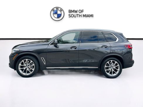 Certified 2023 BMW X5 sDrive40i w/ Executive Package image 4