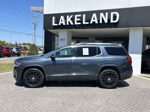 Used 2020 GMC Acadia Denali w/ Technology Package image 2