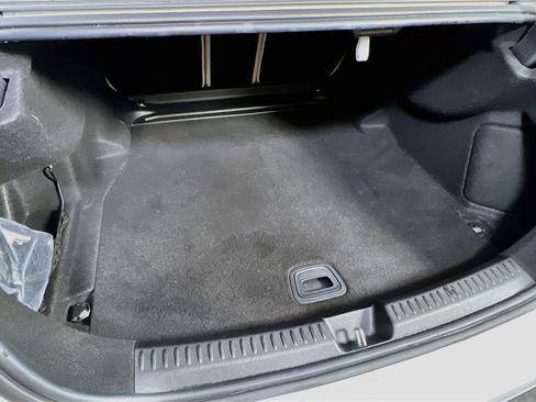 Used 2025 Mercedes-Benz E 450 4MATIC Sedan image 26