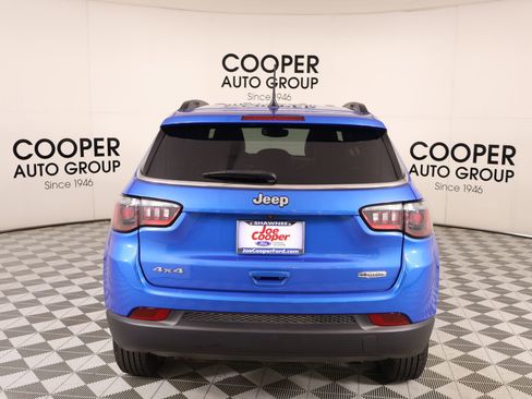 Used 2025 Jeep Compass Latitude AWD/4WD image 20