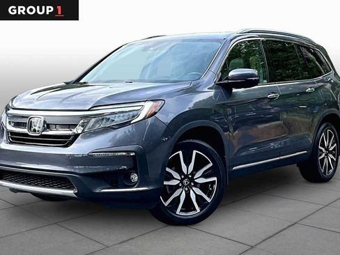 Used 2020 Honda Pilot Touring image 1