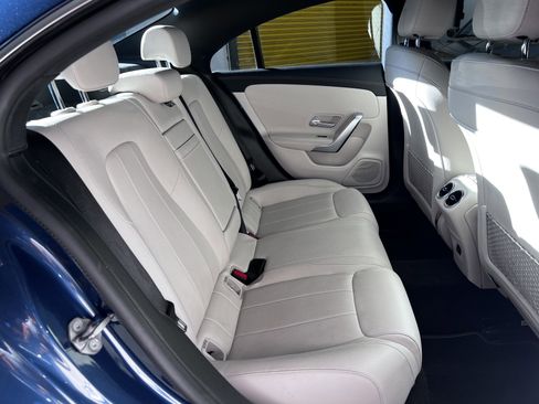 Used 2021 Mercedes-Benz CLA 250 image 17