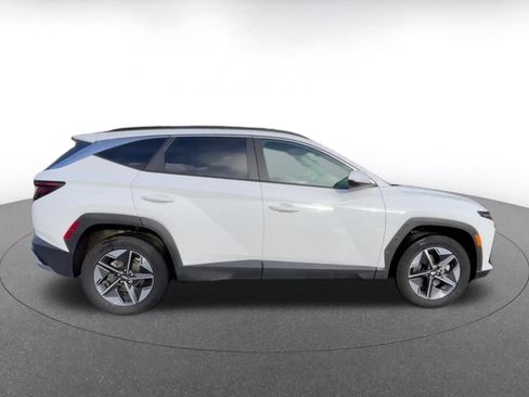 Used 2025 Hyundai Tucson SEL image 16