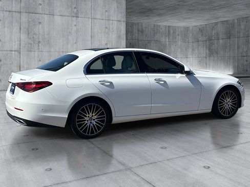 Used 2025 Mercedes-Benz C 300 4MATIC Sedan image 5