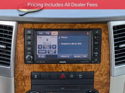 Used 2010 Jeep Grand Cherokee Limited w/ Trailer Tow Group AWD/4WD image 18