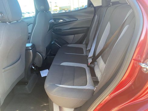 Used 2025 Chevrolet TrailBlazer LT image 25