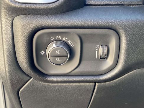 New 2026 RAM 2500 Big Horn AWD/4WD image 19