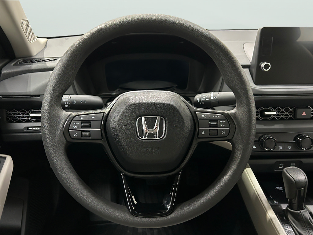 Used 2026 Honda Accord SE image 12