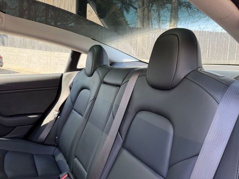 Used 2018 Tesla Model 3 Long Range image 20