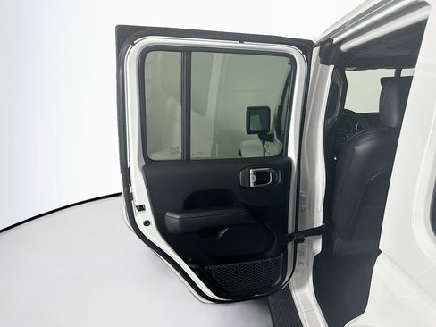 Used 2023 Jeep Wrangler Sahara w/ Cold Weather Group image 26