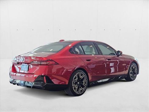 New 2026 BMW i5 eDrive40 w/ M Sport Package image 2