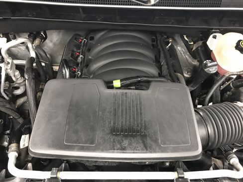 Used 2020 Chevrolet Silverado 1500 RST w/ All-Star Edition image 19