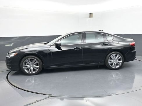 Used 2022 Acura TLX w/ Technology Package FWD image 4