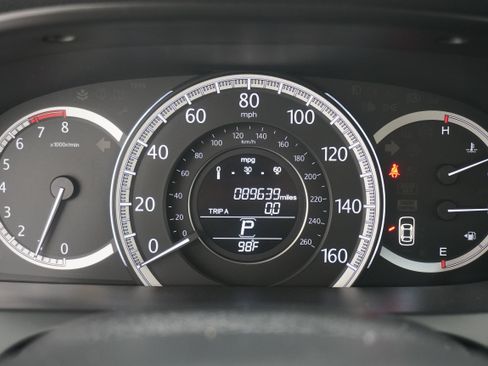 Used 2013 Honda Accord EX image 17