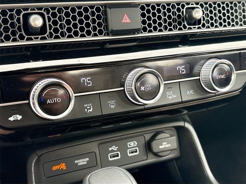 Used 2024 Honda Civic Touring image 16