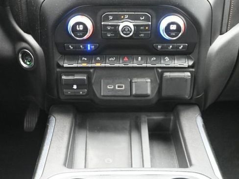 Used 2020 GMC Sierra 1500 AT4 w/ AT4 Premium Package AWD/4WD image 24