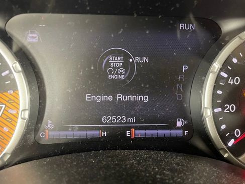 Used 2021 Jeep Renegade Latitude image 9