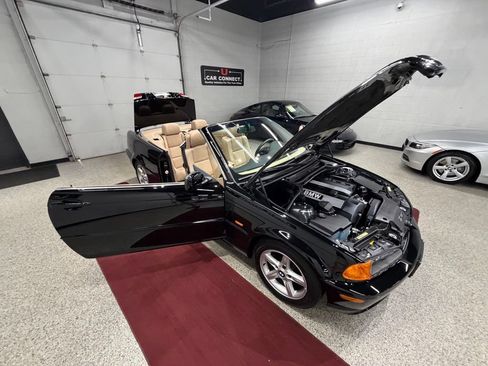 Used 2002 BMW 325Ci Convertible RWD image 45