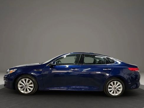 Used 2018 Kia Optima EX w/ Premium Package FWD image 5