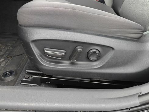 Used 2023 Toyota Camry LE image 9