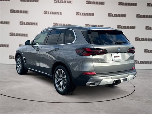 New 2026 BMW X5 xDrive40i image 3