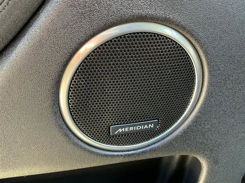 Used 2020 Land Rover Discovery Sport S image 30