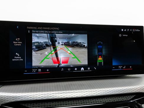 Used 2025 BMW 330i xDrive Sedan image 27