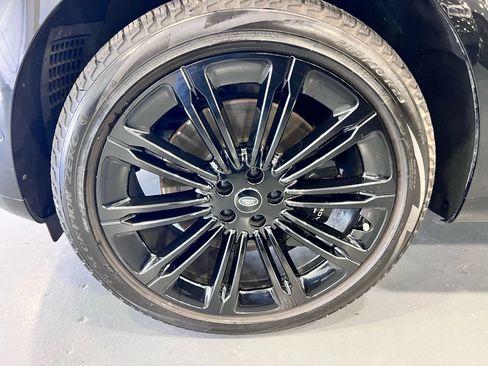 Used 2023 Land Rover Range Rover Long Wheelbase Autobiography AWD/4WD image 43