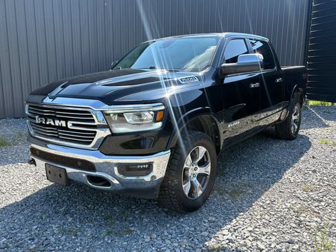 Used 2019 RAM 1500 Laramie AWD/4WD image 1