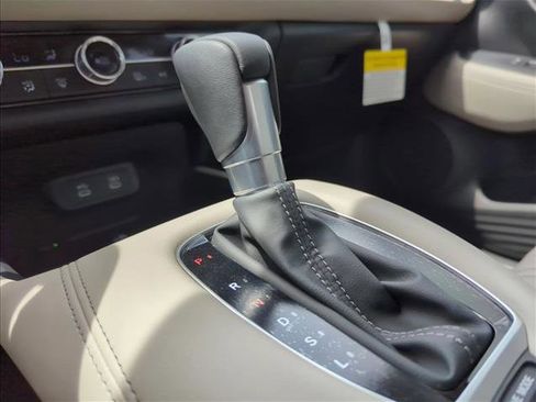 New 2026 Honda HR-V EX-L image 19