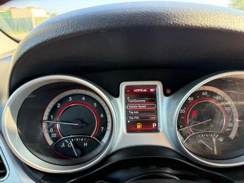 Used 2014 Dodge Journey R/T w/ Flexible Seating Group AWD/4WD image 31