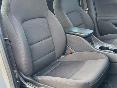 Used 2020 Chevrolet Malibu LS FWD image 28