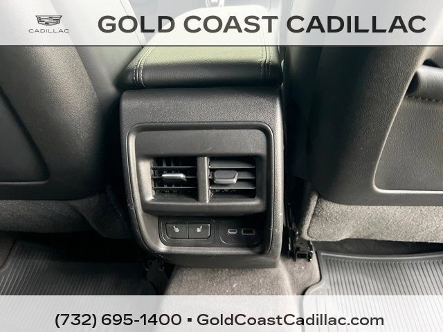 Certified 2023 Cadillac XT4 Premium Luxury w/ Cold Weather Package FWD image 9