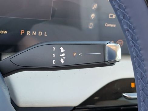 New 2026 Buick Enclave Avenir w/ Super Cruise Package FWD image 17